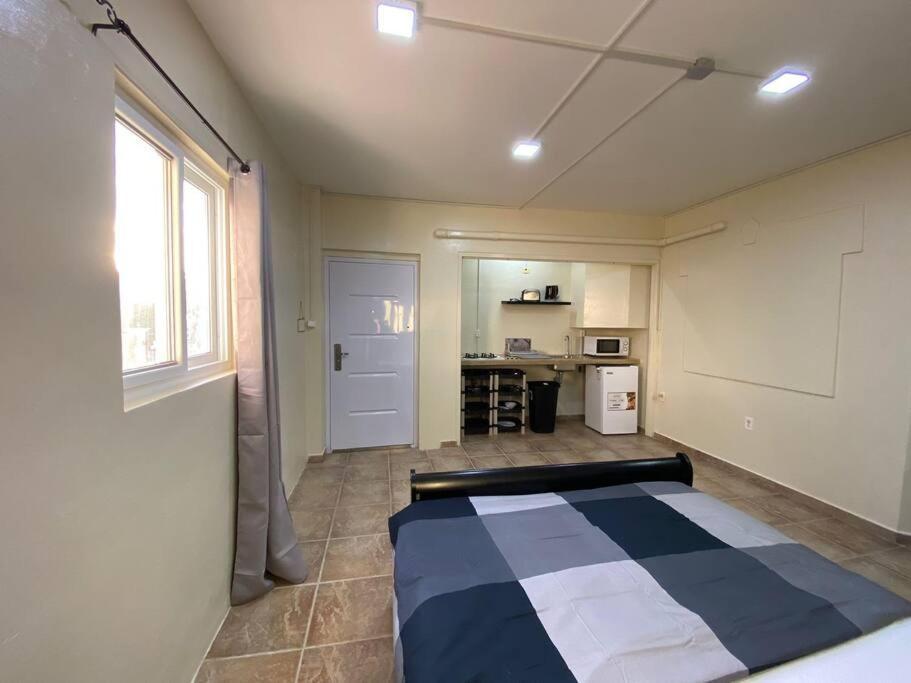 Cozy Studio Apartment Minutes From The Beach Willemstad Buitenkant foto
